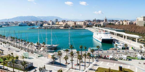 Acogedor apartamento cerca del centro histórico de Málaga Esterno foto